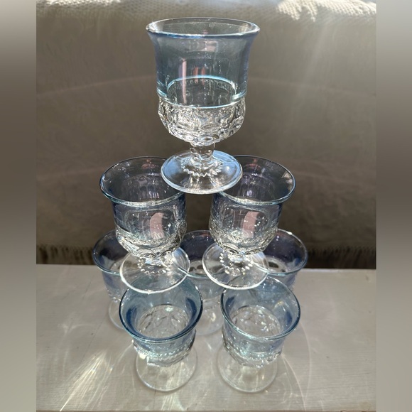 8-Kings Crown Thumbprint blue Cordial Cocktail Juice Glass Flashed 4 3/8” tall - Picture 5 of 7